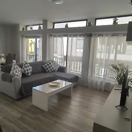 El Puerto Del Medano Apartment *